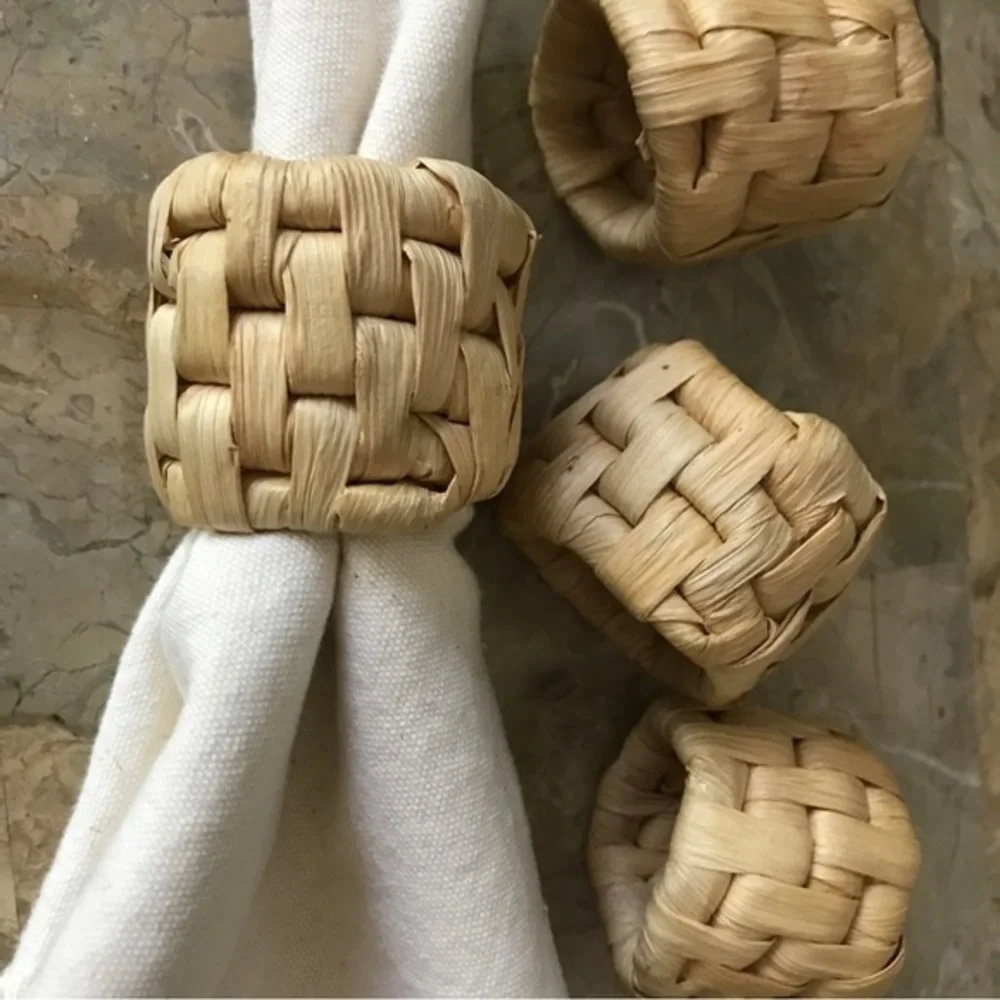 Set of 4 Natural Woven Rattan Raffia Napkin Rings * Bonus 4 Ivory‎ Napkins